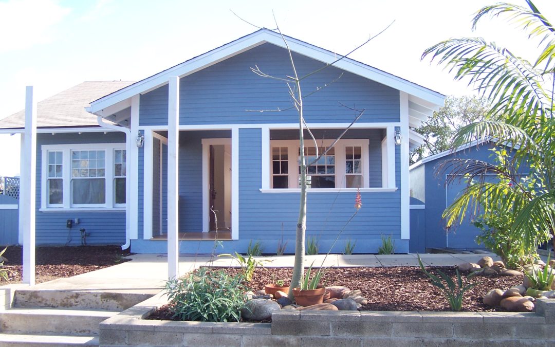 Fully Restored 2 Bed 1 Bath Craftsmen Style Home in Heart of San Diego !